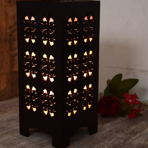 VELLAR Handcrafted Sophistication: Solid Wood Table Lamp